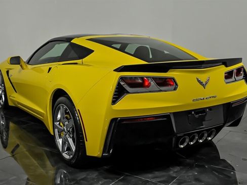 Used 2014 Chevrolet Corvette Stingray Coupe w/ 3LT Preferred Equipment Group RWD image 7