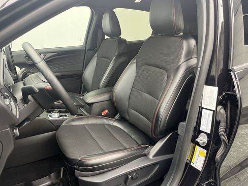 Used 2025 Ford Escape ST-Line w/ Tech Pack #1 AWD/4WD image 10