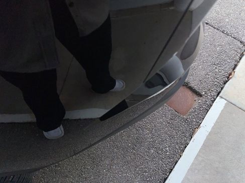 Used 2025 Chevrolet Traverse LT image 13