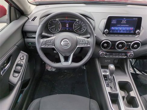 Used 2021 Nissan Sentra SV image 15