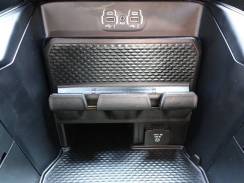 Used 2022 RAM 1500 Sport w/ Rebel Level 2 Equipment Group AWD/4WD image 48