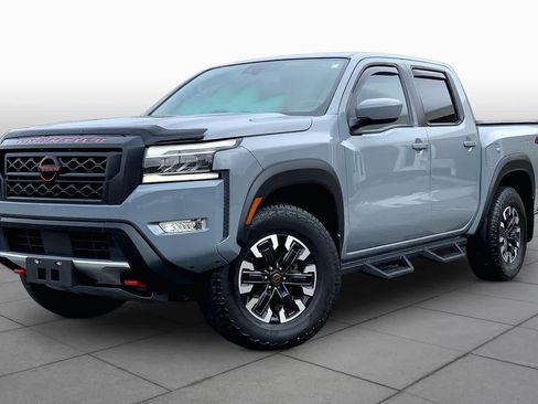 Used 2024 Nissan Frontier PRO-4X w/ Technology Package AWD/4WD image 1