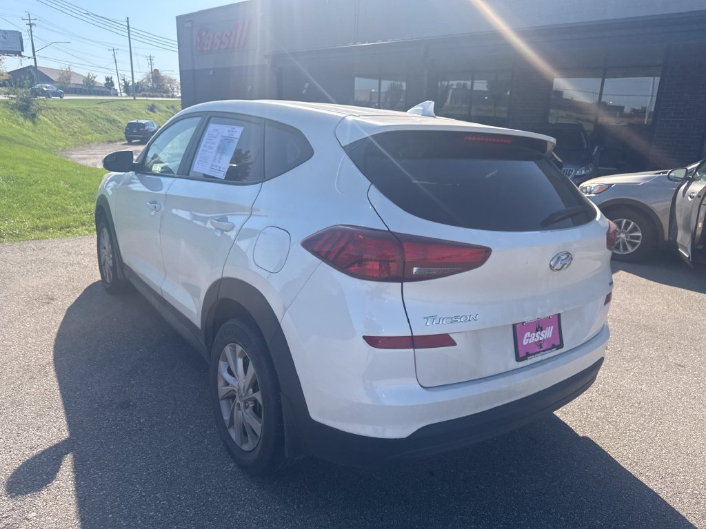 Used 2021 Hyundai Tucson SE AWD/4WD image 2