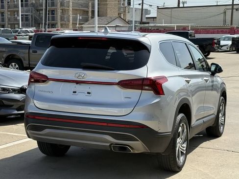 Used 2023 Hyundai Santa Fe SE AWD/4WD image 4