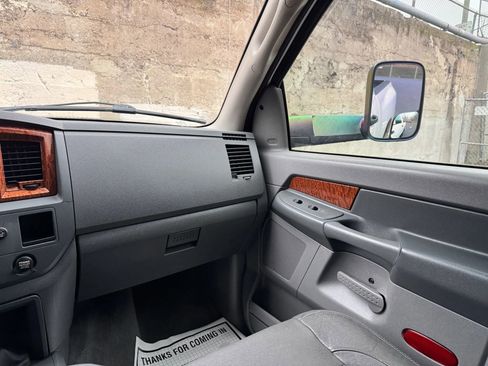 Used 2006 Dodge Ram 2500 Truck SLT w/ Light Group AWD/4WD image 25