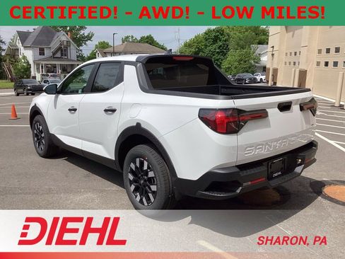 Certified 2025 Hyundai Santa Cruz SE image 5