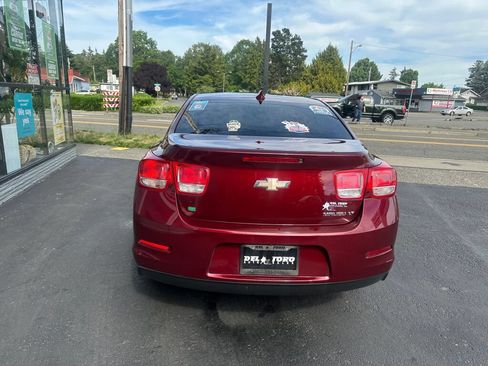 Used 2015 Chevrolet Malibu LT FWD image 6