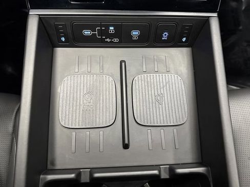 Used 2025 Hyundai Santa Fe Calligraphy image 27