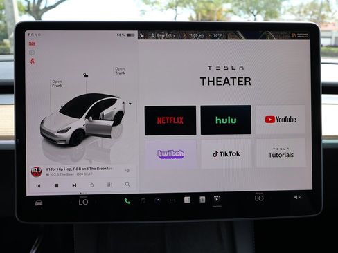 Used 2024 Tesla Model Y Long Range image 55