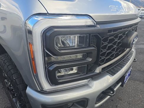 Used 2023 Ford F250 Lariat w/ Lariat Ultimate Package image 33