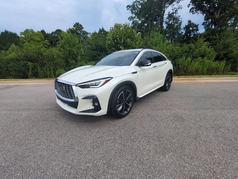 Used 2023 INFINITI QX55 Essential AWD/4WD image 4
