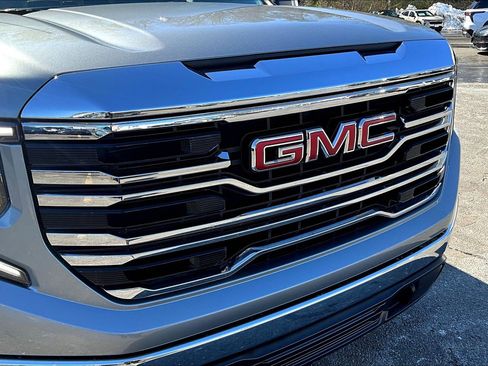 Used 2024 GMC Sierra 1500 SLT image 24