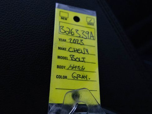 Used 2023 Chevrolet Bolt EUV Premier w/ Sun & Sound Package image 27