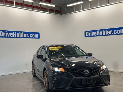 Used 2024 Toyota Camry SE w/ Convenience Package AWD/4WD image 5