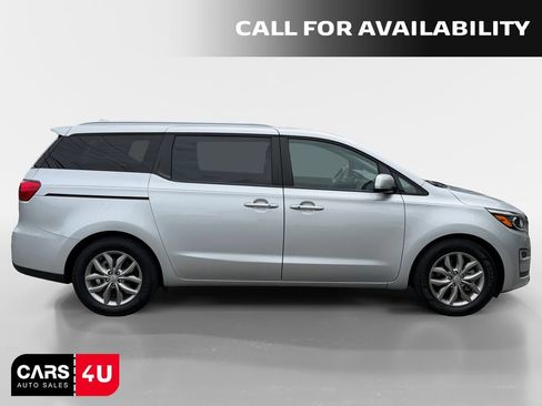 Used 2021 Kia Sedona EX FWD image 8