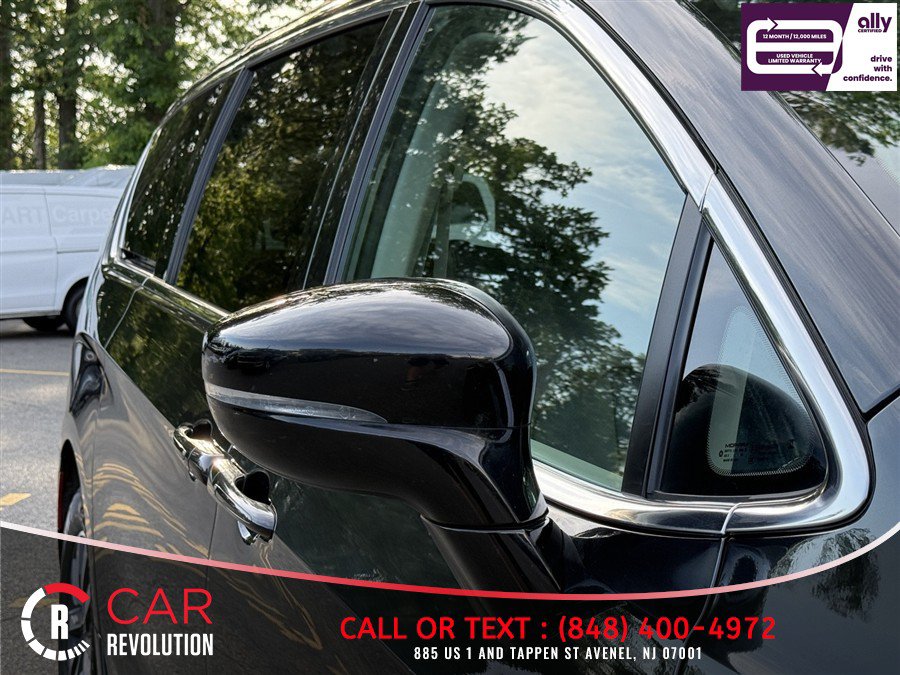 Used 2024 Chrysler Pacifica Limited FWD image 51