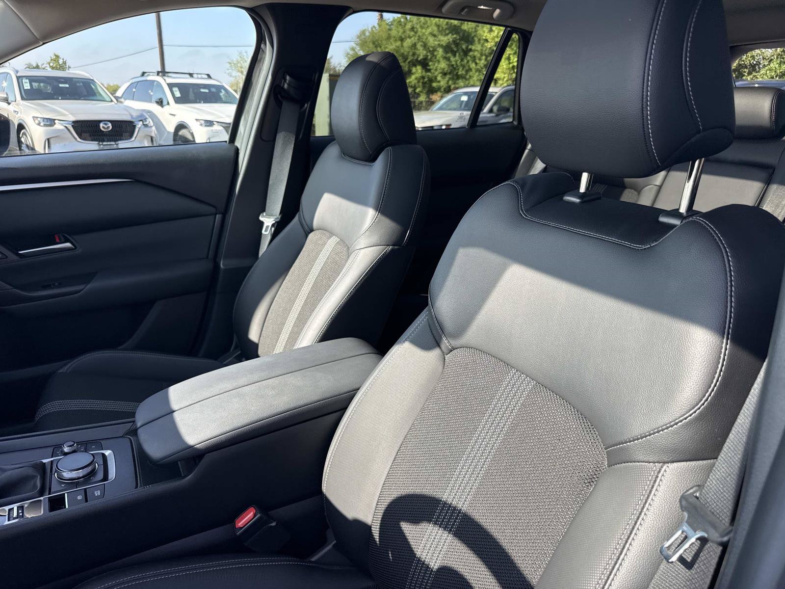 Used 2024 MAZDA CX-50 AWD 2.5 S w/ Cargo Package image 24