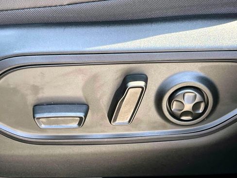 Used 2023 Jeep Grand Cherokee 4WD 4xe w/ Luxury Tech Group II image 19