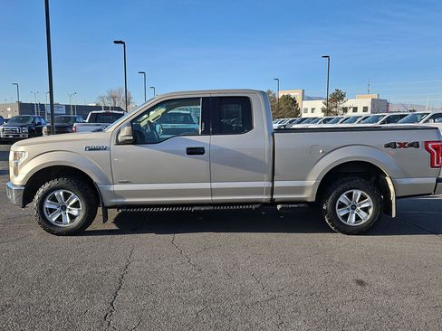 Used 2017 Ford F150 XLT w/ Equipment Group 301A Mid image 9
