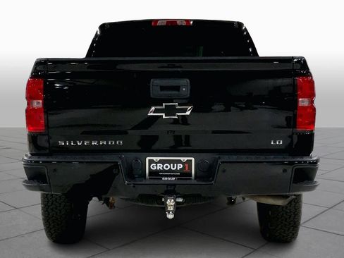 Used 2019 Chevrolet Silverado 1500 LT w/ All Star Edition image 4