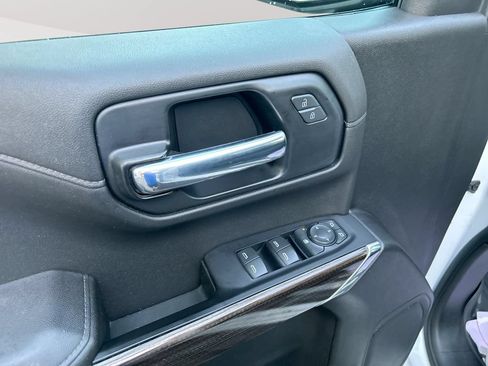 Used 2022 Chevrolet Silverado 1500 RST AWD/4WD image 25