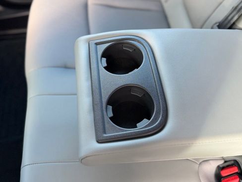 Used 2022 Subaru Legacy Limited image 6