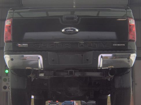 Used 2016 Ford F250 Lariat w/ Snow Plow Prep Package AWD/4WD image 7