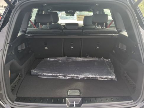 New 2024 Mercedes-Benz GLB 35 AMG 4MATIC image 10