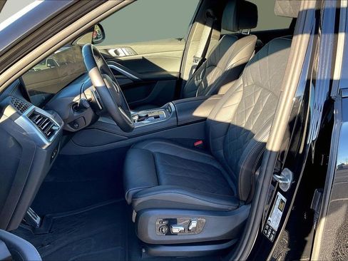 Used 2025 BMW X6 xDrive40i w/ Climate Comfort Package image 20