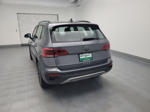 Used 2022 Volkswagen Taos S FWD image 6