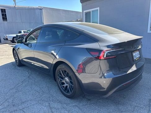 Used 2024 Tesla Model 3 Standard Range RWD image 7