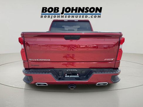 Used 2021 Chevrolet Silverado 1500 RST w/ Z71 Off-Road Package AWD/4WD image 3