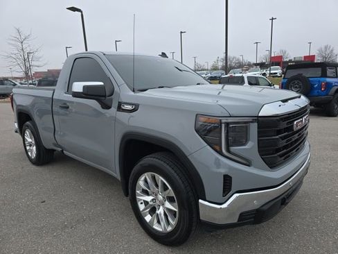 Used 2024 GMC Sierra 1500 Pro w/ Pro Value Package image 7