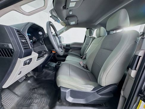 Used 2016 Ford F150 XL w/ Equipment Group 101A Mid image 15