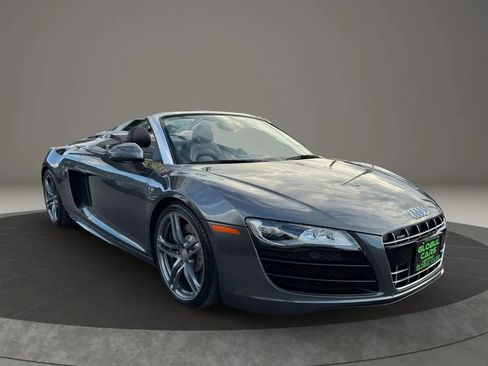 Used 2011 Audi R8 V10 AWD/4WD image 6