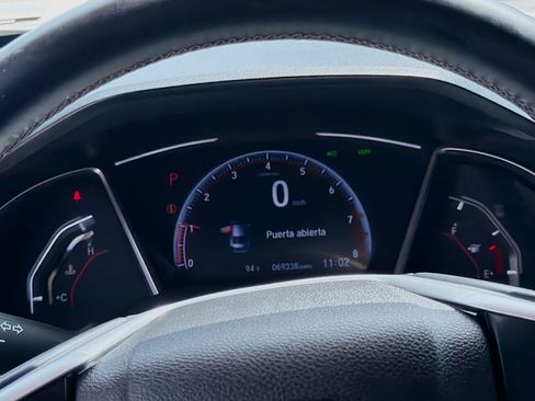Used 2019 Honda Civic Sport image 11