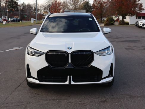 Used 2025 BMW X3 xDrive30i image 2