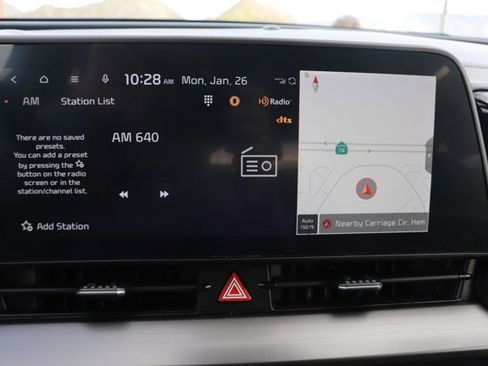 Used 2024 Kia Sportage EX image 16