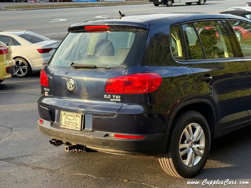 Used 2012 Volkswagen Tiguan S image 36