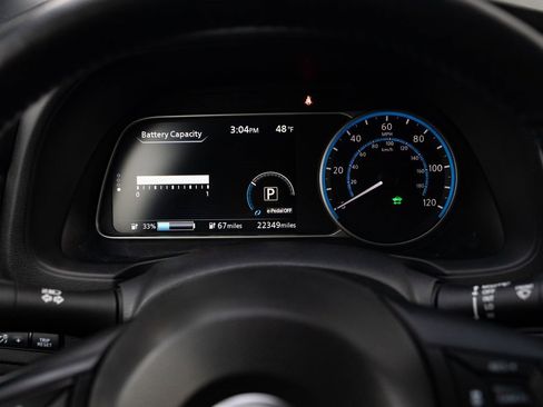 Used 2023 Nissan Leaf SV Plus image 12