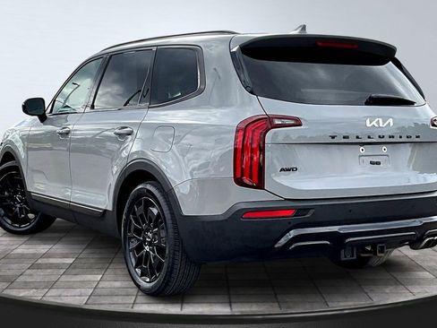 Used 2022 Kia Telluride SX w/ SX Prestige Package image 13