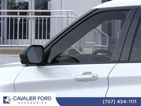 Used 2026 Ford Explorer Active AWD/4WD image 20