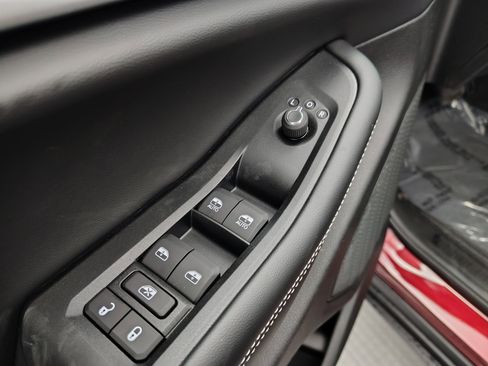 New 2025 Jeep Grand Cherokee L Limited image 18