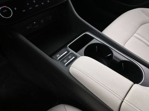 Used 2025 Hyundai Sonata SEL FWD image 36