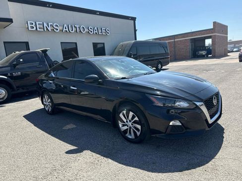 Used 2022 Nissan Altima 2.5 S image 4