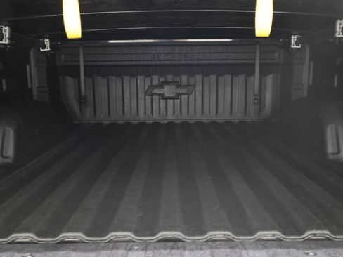 Used 2022 Chevrolet Silverado 1500 RST w/ Convenience Package II AWD/4WD image 28