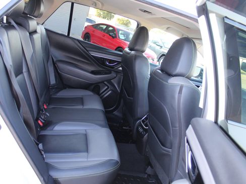 Used 2020 Subaru Outback Onyx Edition XT w/ Popular Package #2 image 19