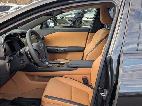 Certified 2025 Lexus RZ 450e image 16