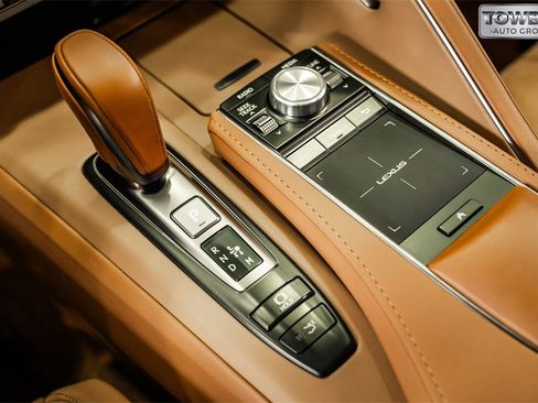 Used 2022 Lexus LC 500 Coupe w/ Performance Package image 17