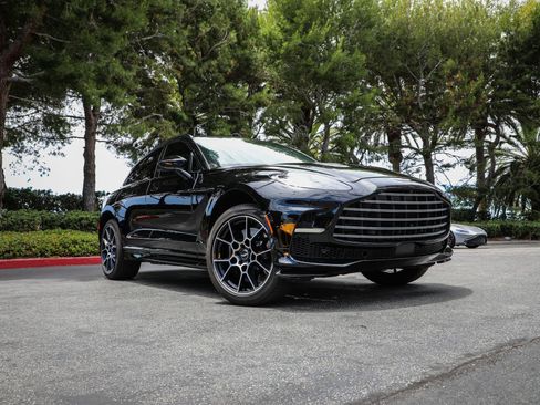 Used 2023 Aston Martin DBX 707 AWD/4WD image 37